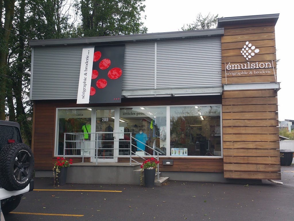 Emulsion | 289, rue Grande-île, Salaberry-de-Valleyfield, QC J6S 3N3, Canada | Phone: (450) 371-6673