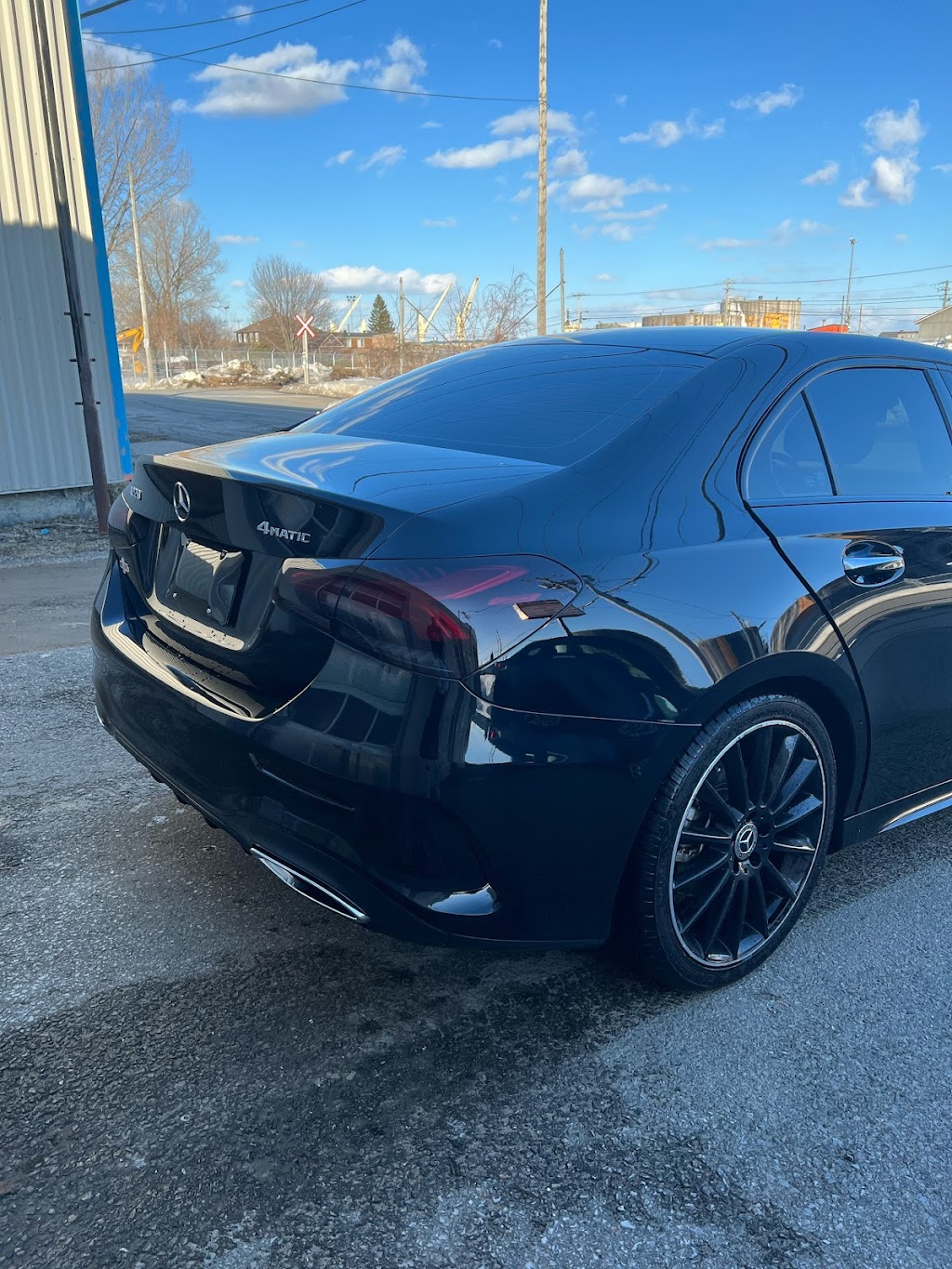 Black Fox Window Tinting | 4060 Bd Saint-Jean, Trois-Rivières, QC G9B 2M2, Canada | Phone: (819) 694-5188