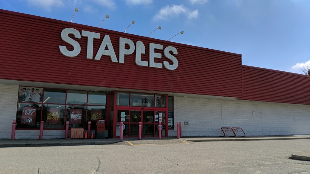 Staples | 370 Stone Rd W, Guelph, ON N1G 4V9, Canada | Phone: (519) 763-4205