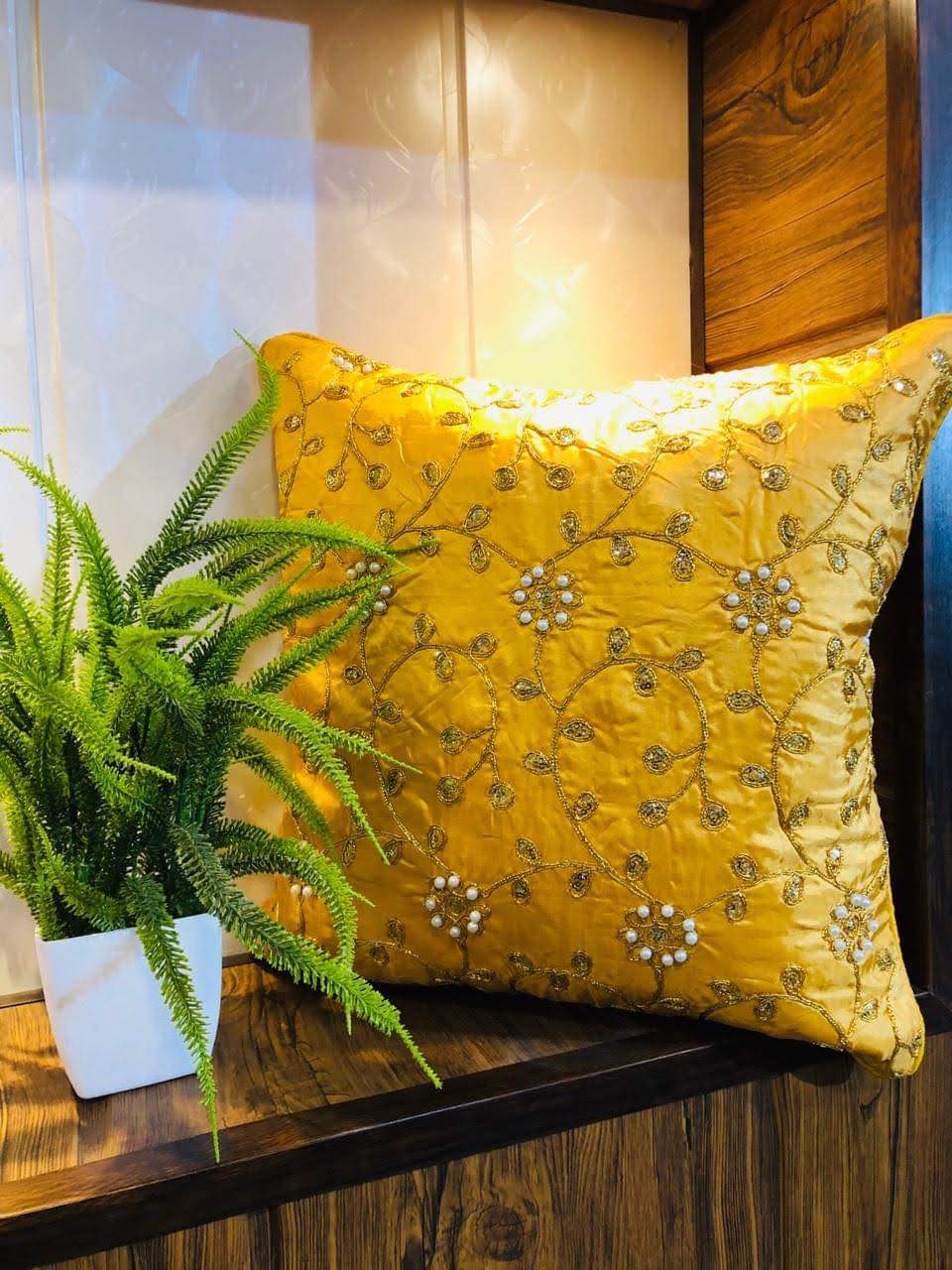 Glorious Home Decor | Dolly Varden Dr, Brampton, ON L6R 3K3, Canada | Phone: (647) 470-8113