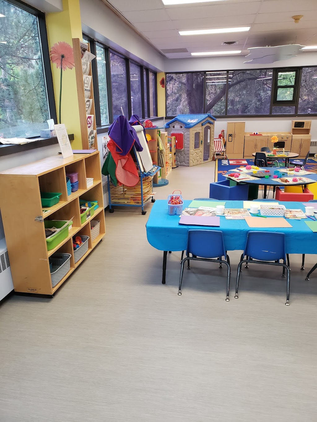 Ontario Early Years Ctr | 1645 Sheppard Ave W, North York, ON M3M 2X4, Canada | Phone: (416) 633-4035