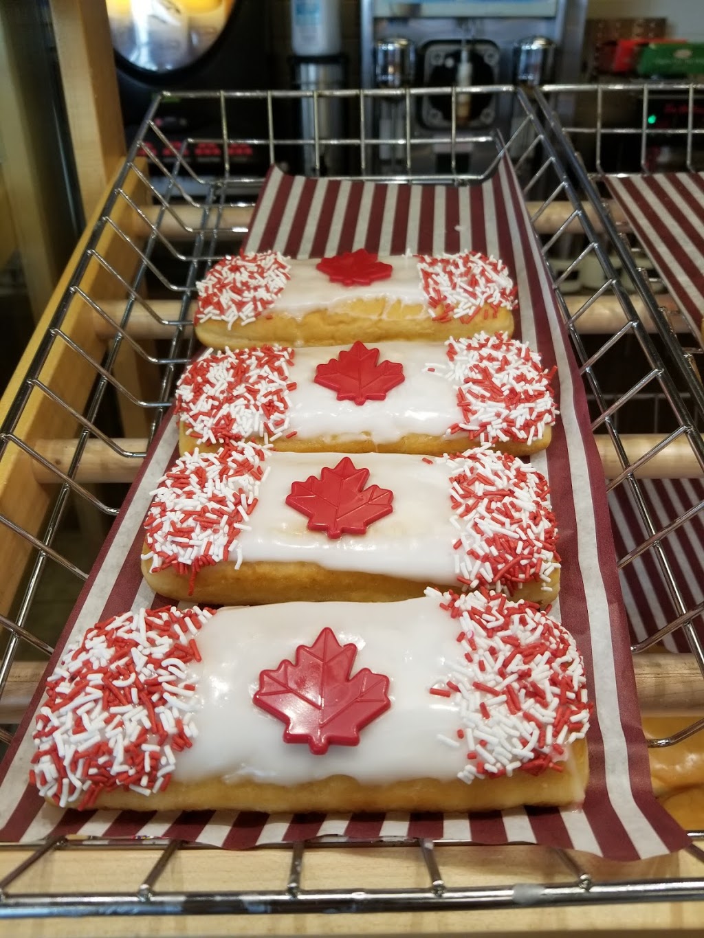 Tim Hortons | 195 Boul Sir-Wilfrid-Laurier, Saint-Basile-le-Grand, QC J3N 1R1, Canada | Phone: (450) 461-2020