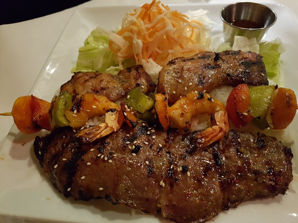 Les Bridés | 10420 Rue Lajeunesse, Montréal, QC H3L 2E5, Canada | Phone: (514) 383-8596