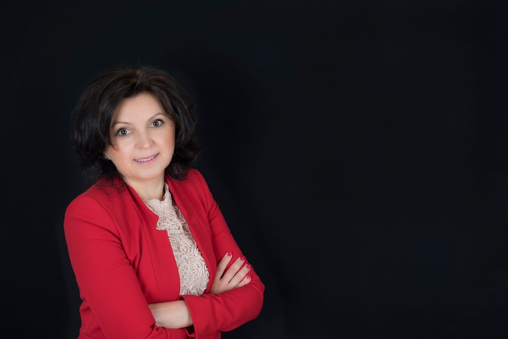 Tatiana Maslov | 350 Avenue Saint-Charles, Vaudreuil-Dorion, QC J7V 2M1, Canada | Phone: (514) 262-0119