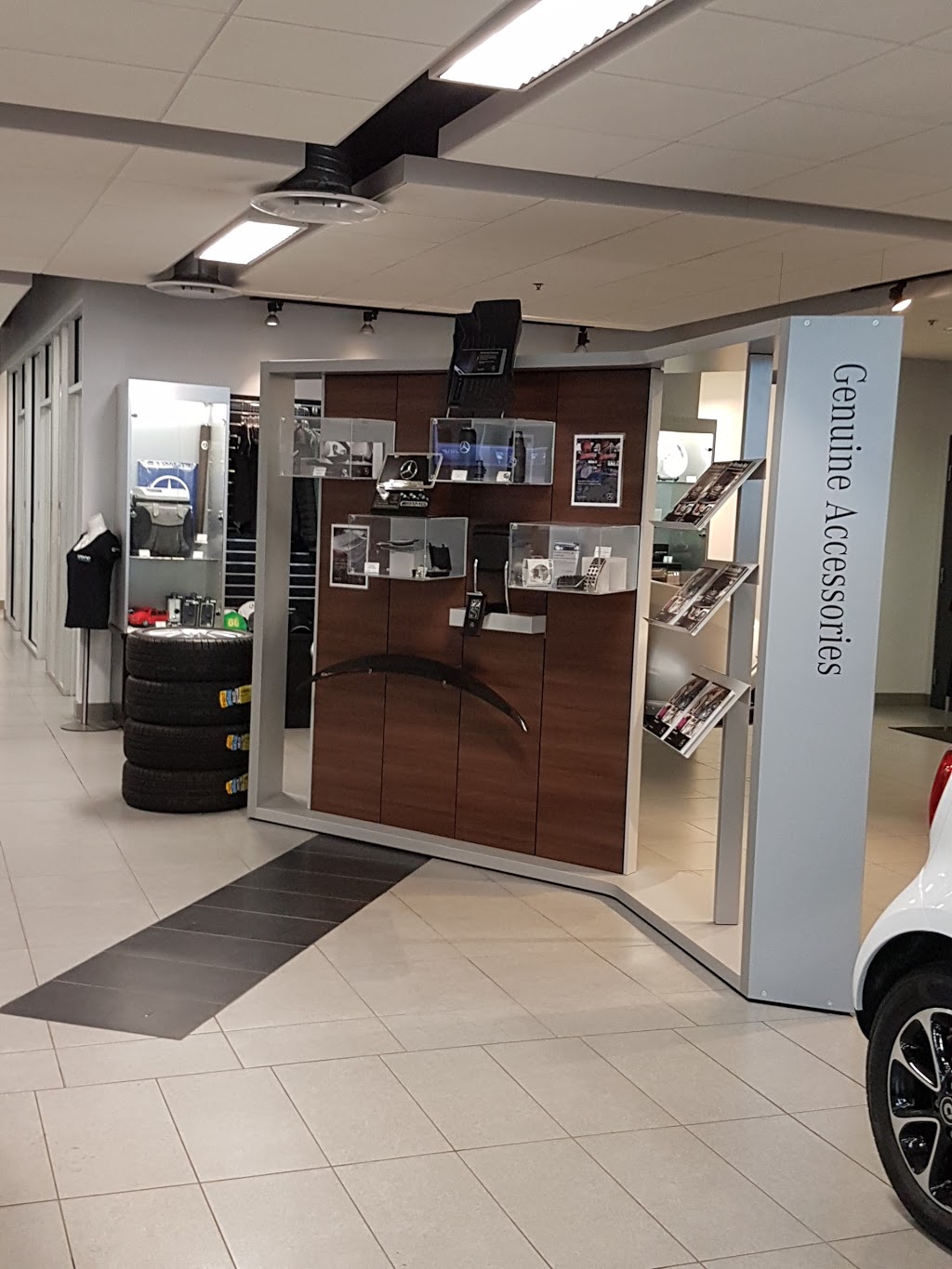 Lone Star Mercedes-Benz | 10 Heritage Meadows Rd, Calgary, AB T2H 3C1, Canada | Phone: (403) 253-1333