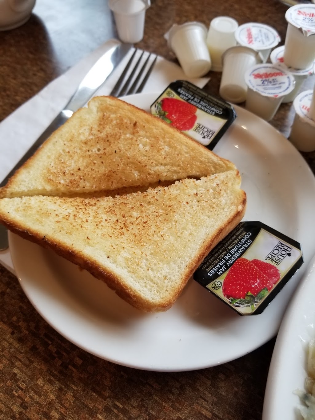 Johns Restaurant | 1643 London Line, Sarnia, ON N7W 1A9, Canada | Phone: (519) 542-9821