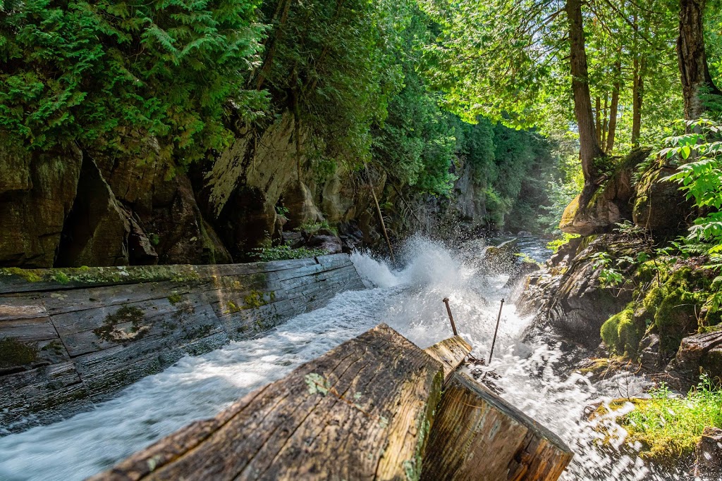 Hawk Lake Log Chute | 1584 Big Hawk Lake Rd, Algonquin Highlands, ON K0M 1J2, Canada | Phone: (705) 489-2379