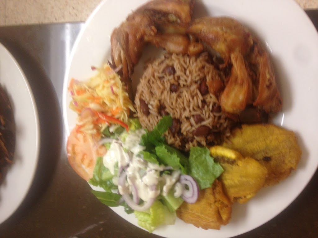 Restaurant Vision Éclair | 337 Montgomery St, Vanier, ON K1L 7X1, Canada | Phone: (613) 440-1006