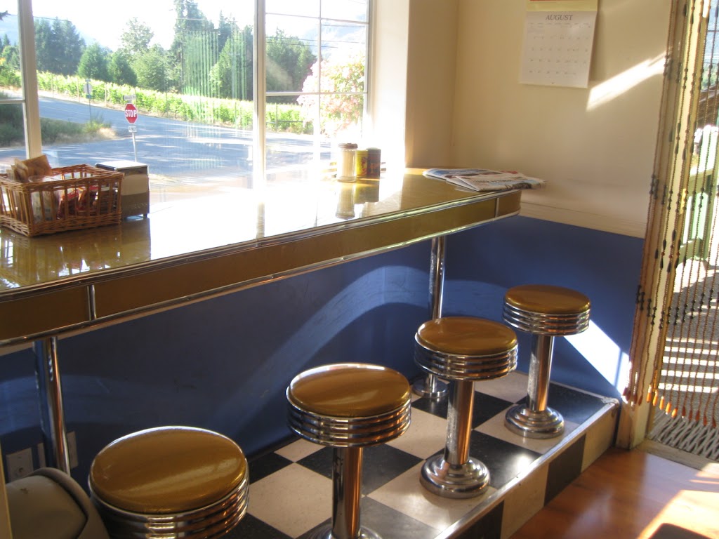 Glenora Store and Cafe | 5090 Indian Rd, Duncan, BC V9L 6S3, Canada | Phone: (250) 746-5313
