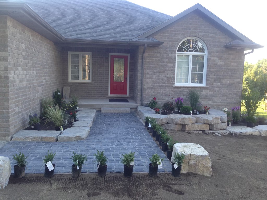 PT Landscaping Inc. | 3153 20th Sideroad, Innisfil, ON L9S 4J4, Canada | Phone: (705) 325-8321
