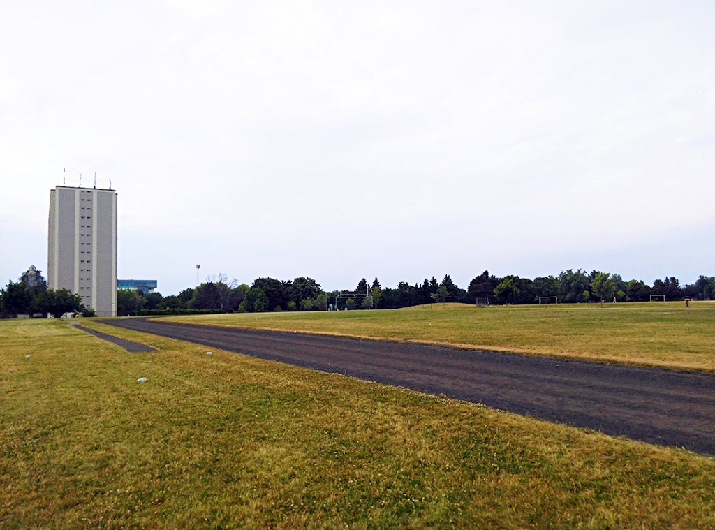 Woburn Collegiate Institute | 2222 Ellesmere Rd, Scarborough, ON M1G 3M3, Canada | Phone: (416) 396-4575