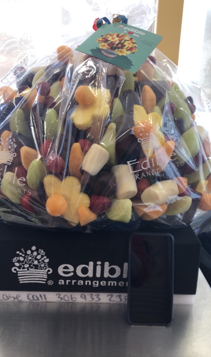 Edible Arrangements | 10-831 51st Street East, Saskatoon, SK S7K 5C6, Canada | Phone: (306) 933-2380