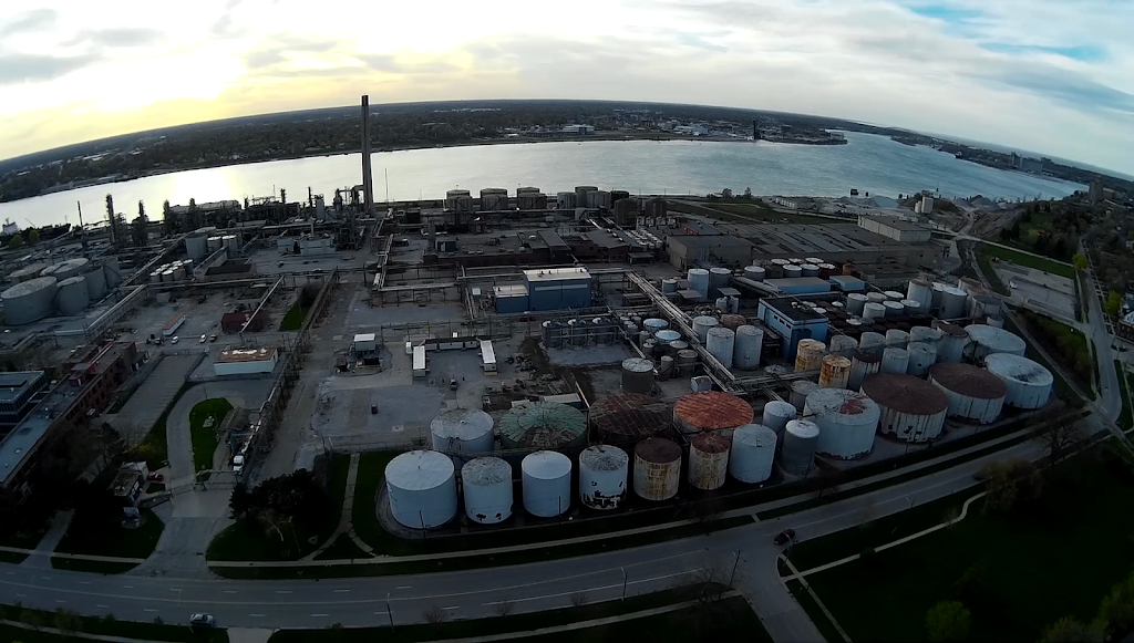 Imperial Oil | 602 Christina St S, Sarnia, ON N7T 7M5, Canada | Phone: (705) 300-4610