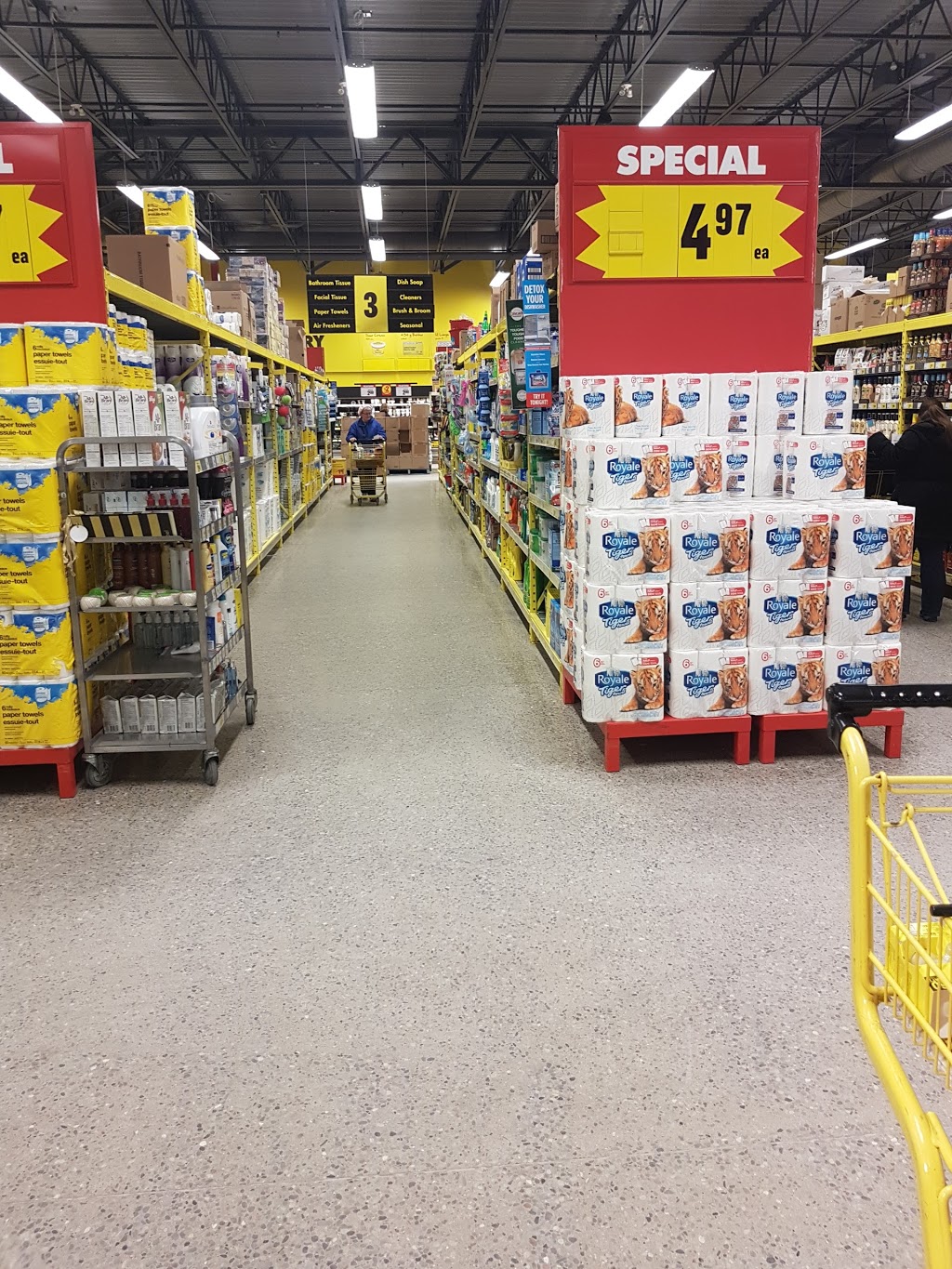 Craig & Jess No Frills | 618 Huron St, Stratford, ON N5A 6S6, Canada | Phone: (866) 987-6453
