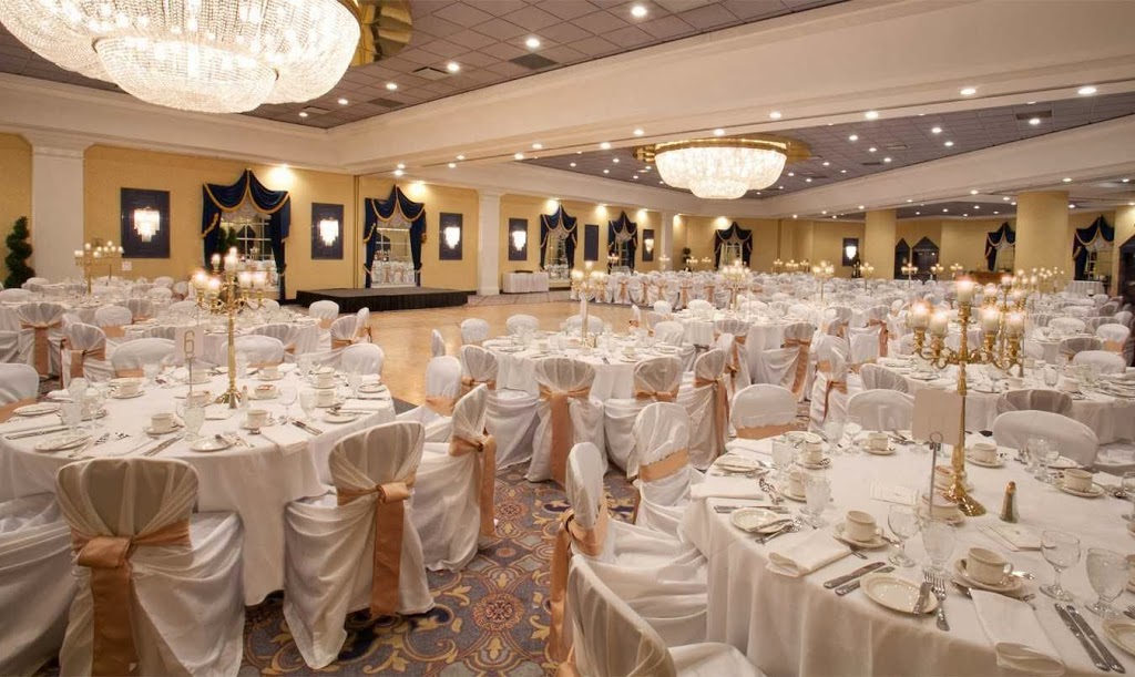 Fantasyland Hotel West Edmonton Mall | 17700 87 Ave NW, Edmonton, AB T5T 4V4, Canada | Phone: (800) 737-3783