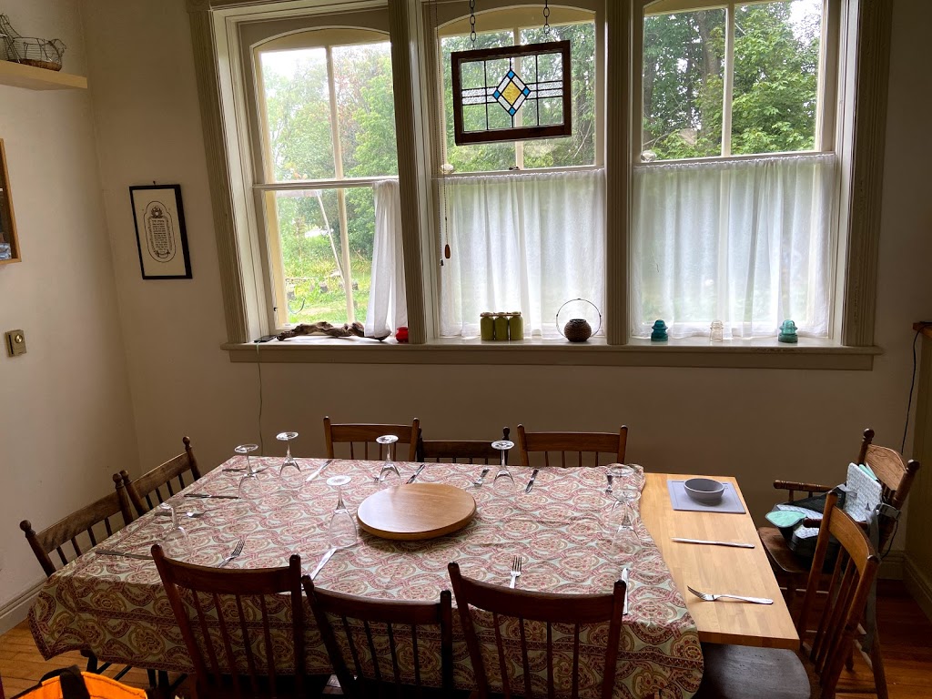 Prince Edward County Guest House | 15 County Road 5, Prince Edward, ON K0K 2T0, Canada | Phone: (613) 848-1911