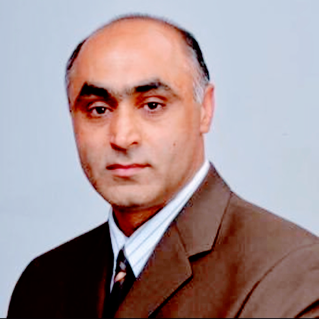 Sahota Real Estate | 1 Reynolds Ave, Brampton, ON L6P 2C1, Canada | Phone: (647) 321-1435