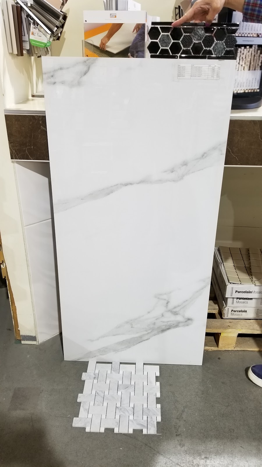 HL Tile Depot | 835 Terminal Ave, Vancouver, BC V6A 2M9, Canada | Phone: (604) 605-8453