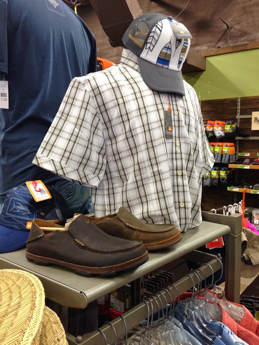 LIV OUTSIDE - Gear + Adventures | 271 Ecclestone Dr, Bracebridge, ON P1L 1G4, Canada | Phone: (705) 646-0492