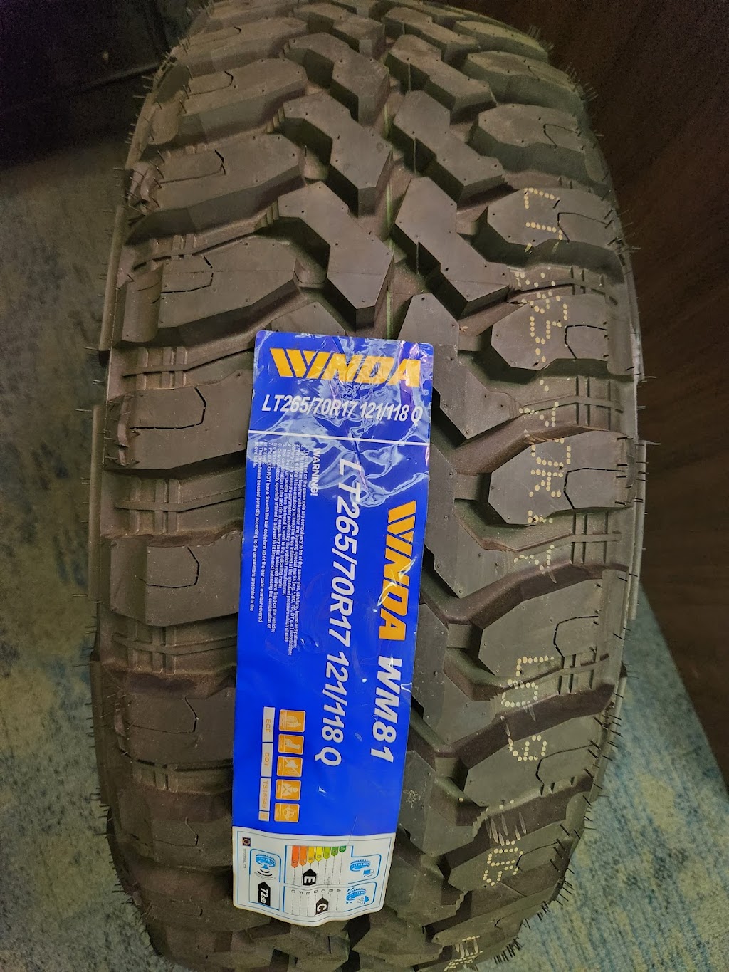 Movana Tire & Supply Inc. | 319 14th St, New Westminster, BC V3M 5T2, Canada | Phone: (604) 522-0678