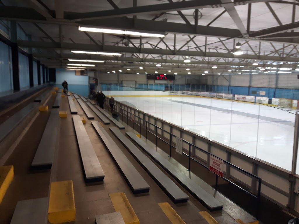 Don Beer Arena | 940 Dillingham Rd, Pickering, ON L1W 1Z6, Canada | Phone: (905) 831-1035