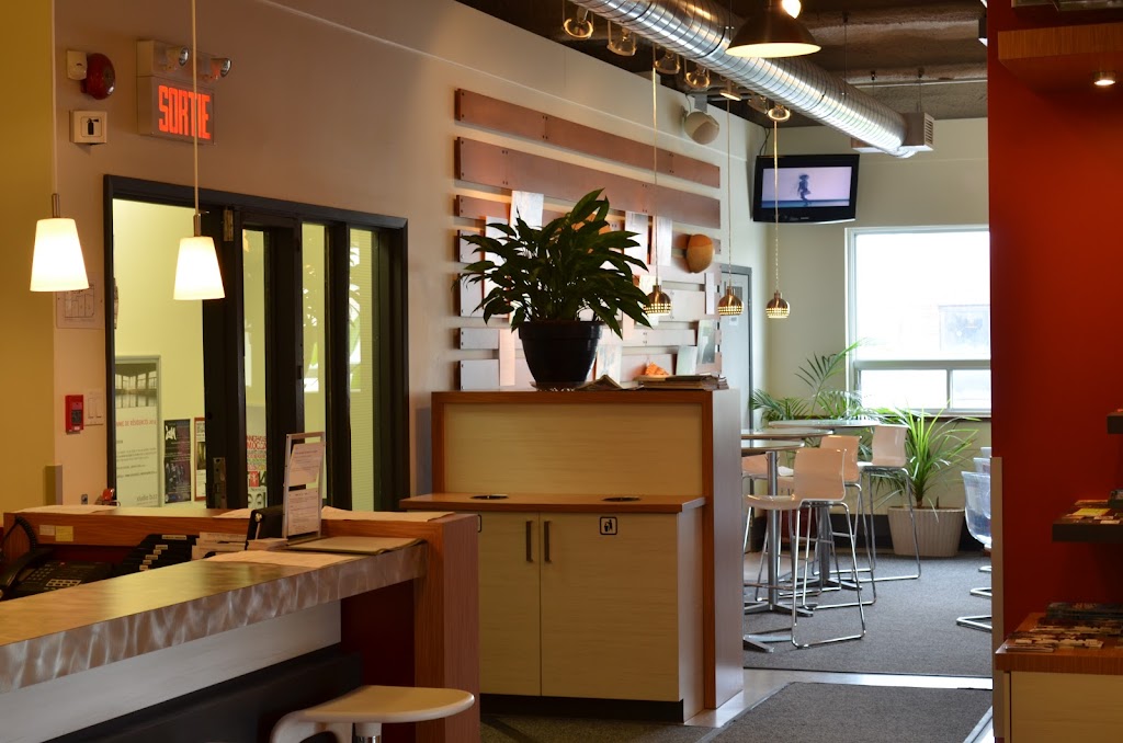 Studio Bizz Iberville | 2488 Avenue du Mont-Royal E, Montréal, QC H2H 1L3, Canada | Phone: (514) 526-2499