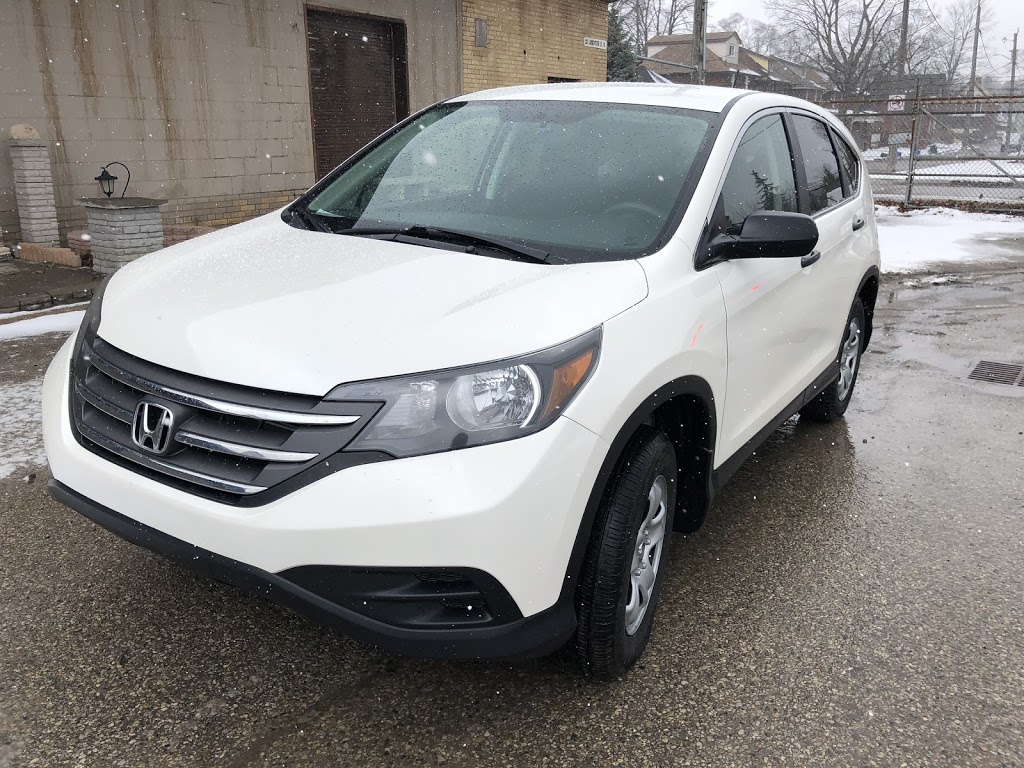 Remax Auto Inc | 33 Lancaster St W, Kitchener, ON N2H 4S8, Canada | Phone: (519) 722-3232