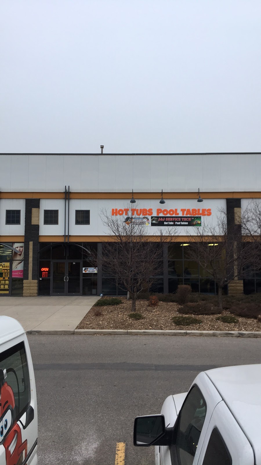 Jessy James Tubs and Games | 5329 72 Ave SE Bay 34, Calgary, AB T2C 4X6, Canada | Phone: (587) 353-7727