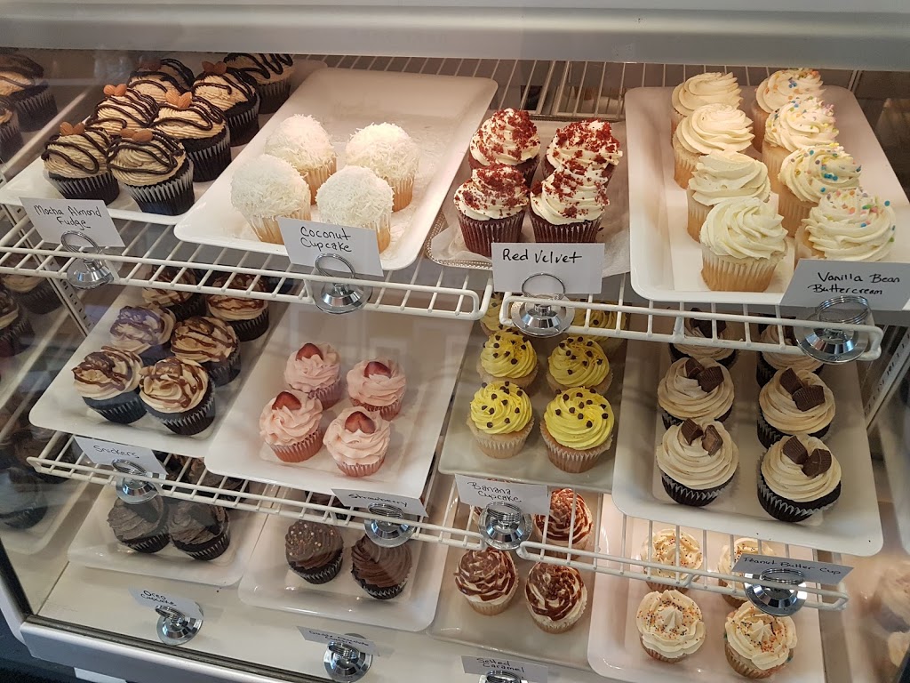 Sugar Spoon Bake Shop | 3131 Forest Glade Dr, Windsor, ON N8R 1W6, Canada | Phone: (519) 956-8484