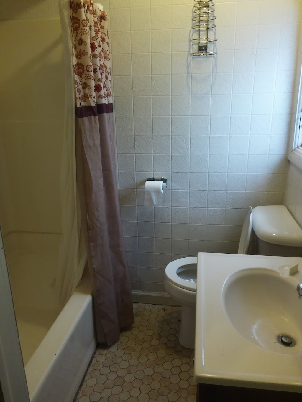 Blue Water Motel | 5570 Lapeer Rd, Smiths Creek, MI 48074, USA | Phone: (810) 987-8000