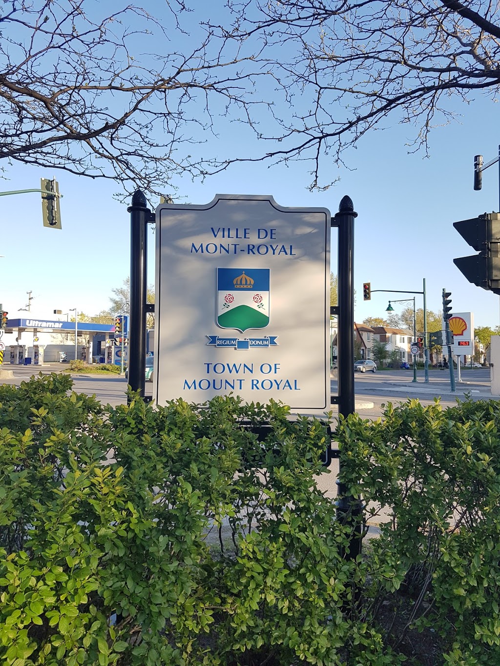 Gaia Park | 173 Boulevard Graham, Mont-Royal, QC H3P 2C3, Canada