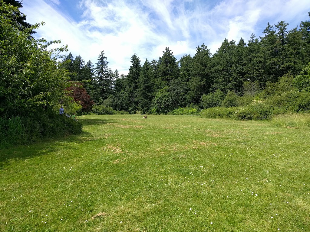 Beaver Lake Off Leash Area | 4810 Elk Lake Dr, Victoria, BC V8Z 5M2, Canada