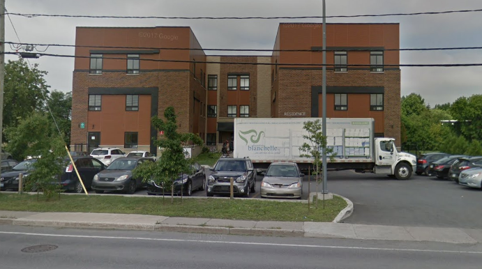 Résidence | 43 Rang Saint Pierre, Saint-Constant, QC J5A 1B9, Canada | Phone: (450) 845-4383