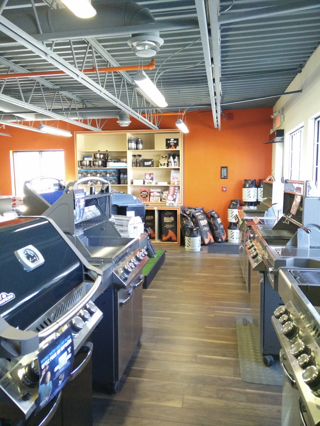 BBQ Québec Boucherville | 472 Rue Jean-Neveu, Longueuil, QC J4G 1N8, Canada | Phone: (450) 693-1227