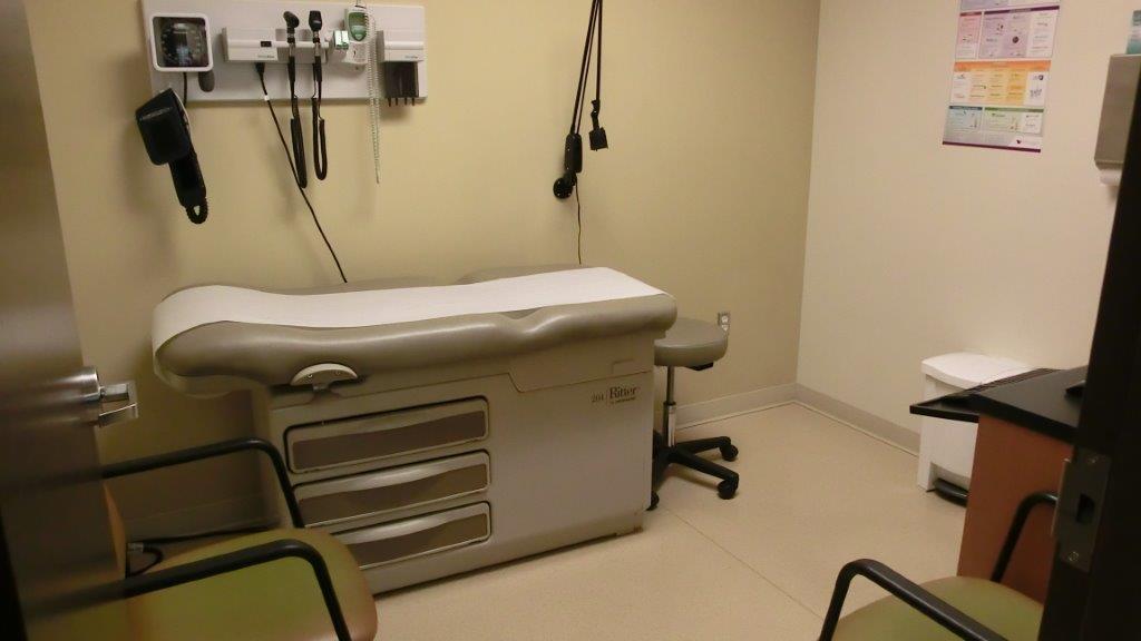 Primacy - Manchanda Medical Clinic | 7550 King George Blvd, Surrey, BC V3W 2T2, Canada | Phone: (604) 598-9880