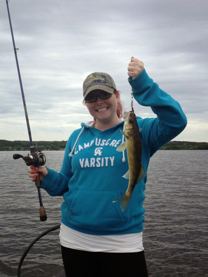 Fishn | 333 Gibbons St, Oshawa, ON L1J 4Z1, Canada | Phone: (905) 449-2275