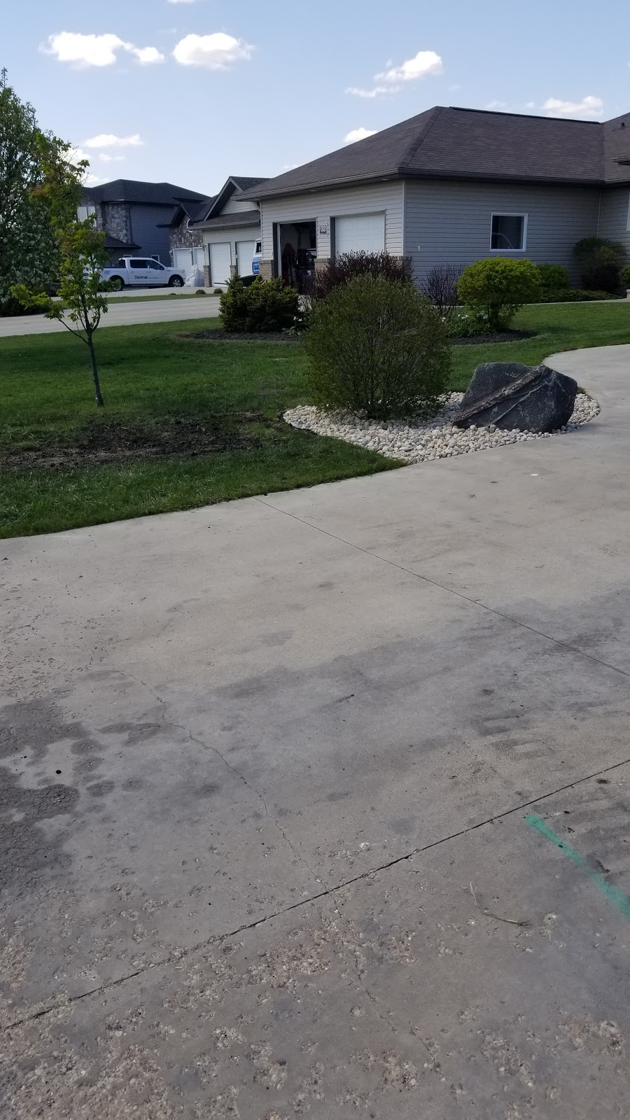 SUBGRADE Levelling & Excavating. Best Landscape Company : Residential Landscaping | 34 Springfield Bay, Winkler, MB R6W 1L7, Canada | Phone: (204) 312-0181