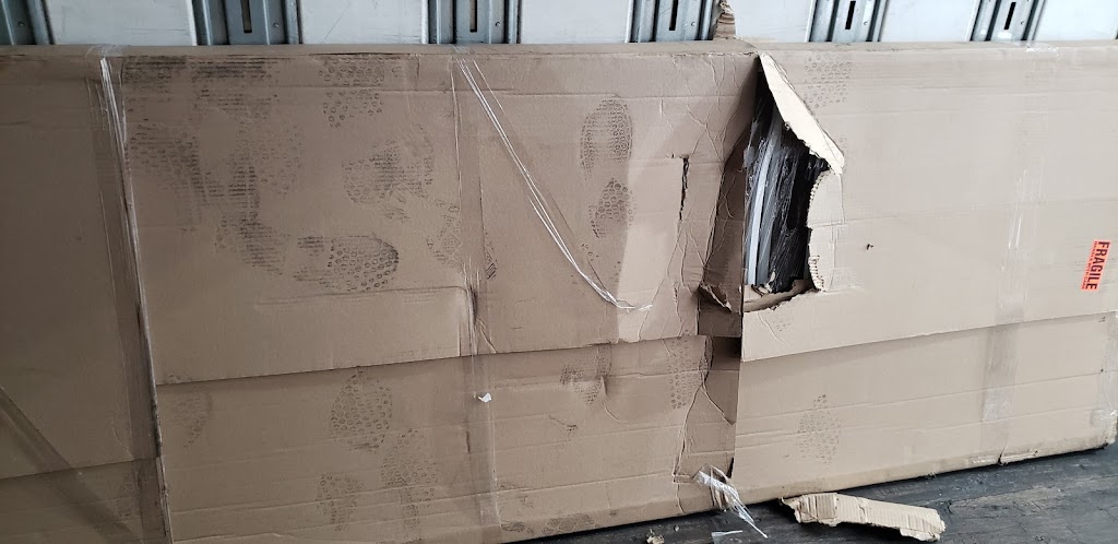 A.C.E. Courier Services | 85 Tenth St, Nanaimo, BC V9R 6R6, Canada | Phone: (250) 741-1422