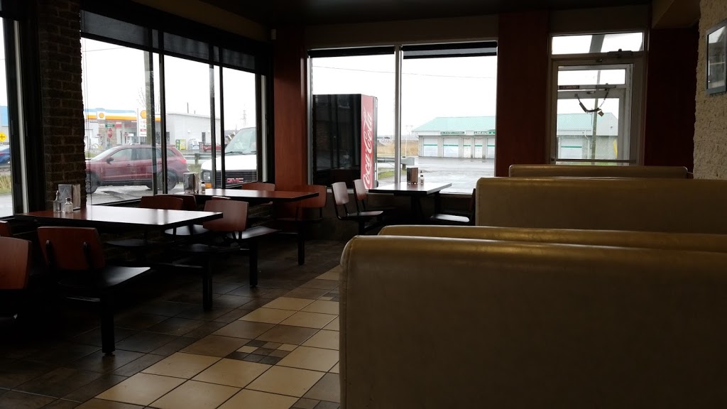 Restaurant Circuit 341 Enr | 476 341 Rte, LÉpiphanie, QC J5X 4A6, Canada | Phone: (450) 588-4949