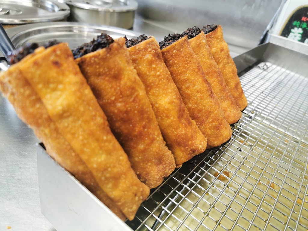 Asia Wok Chinese Food Take-Out | 2026 Tenth Line Rd, Orléans, ON K4A 4X4, Canada | Phone: (613) 837-2233