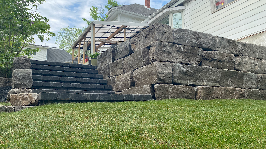 Apex Landscapers | 22 Queen St, York, ON N0A 1R0, Canada | Phone: (289) 260-4976