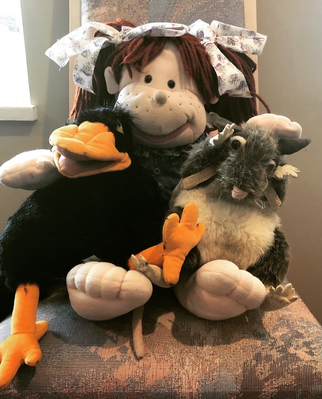 Go Puppets | 2630 Marble Ct, Coquitlam, BC V3E 2W2, Canada | Phone: (778) 512-5737