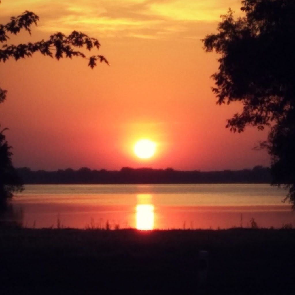 County Shores | 2281 County Rd 15, Prince Edward, ON K0K 2T0, Canada | Phone: (613) 476-7290