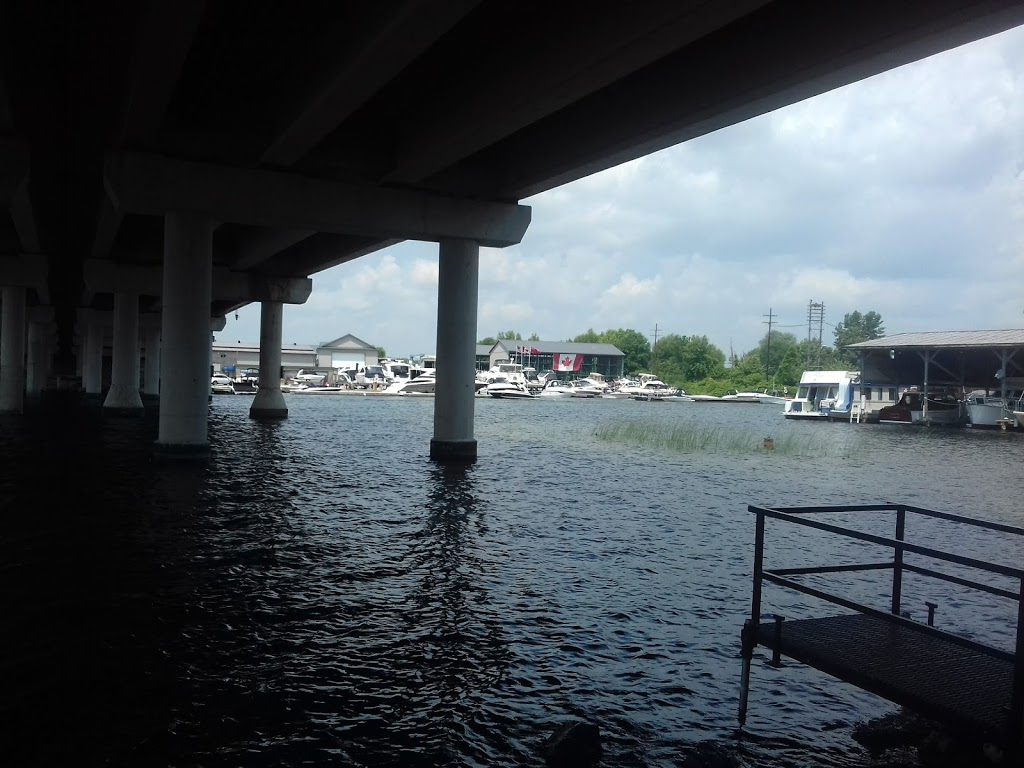 Blue Beacon Marina | 693 Atherley Rd, Orillia, ON L3V 1P4, Canada | Phone: (705) 325-2526