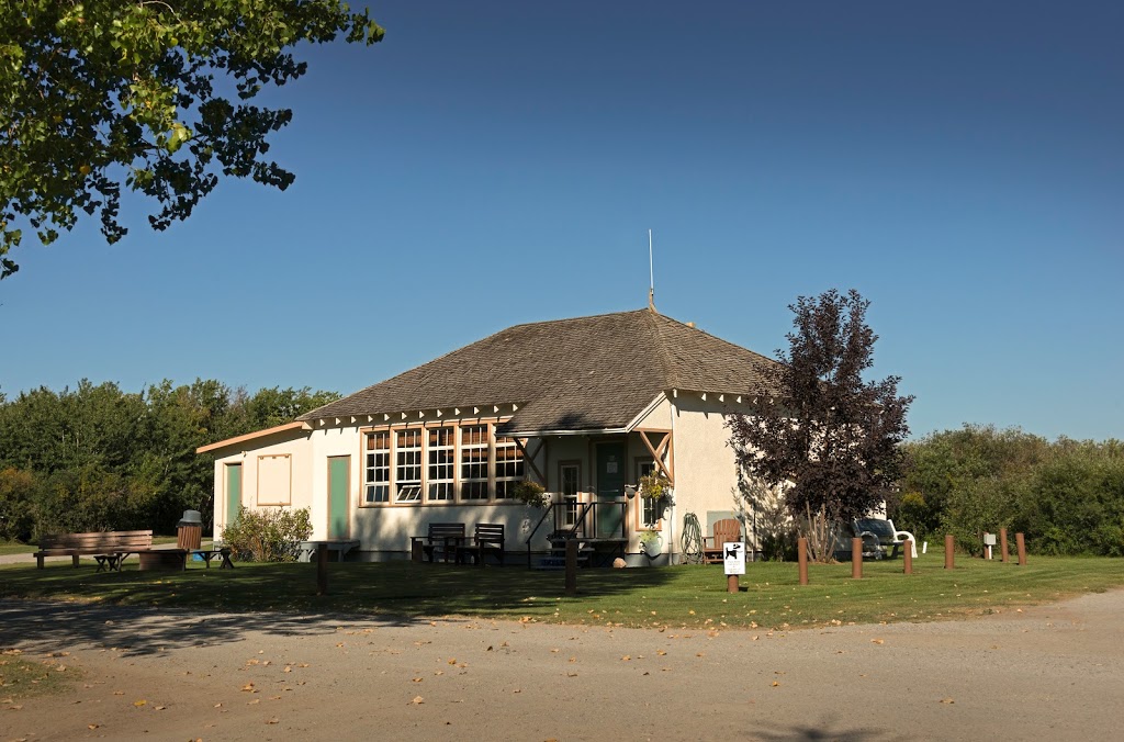 Comfort Plus Campground | Hwy 1 E, Regina, SK S4N 2G6, Canada | Phone: (306) 781-2810