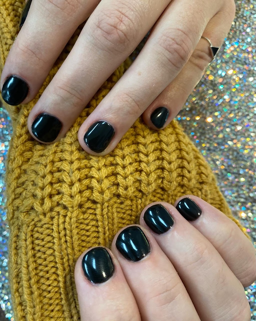 Alexandra Esthétique | 16 Westminster Ave N #205, Montreal West, QC H4W 1Y8, Canada | Phone: (514) 910-2125