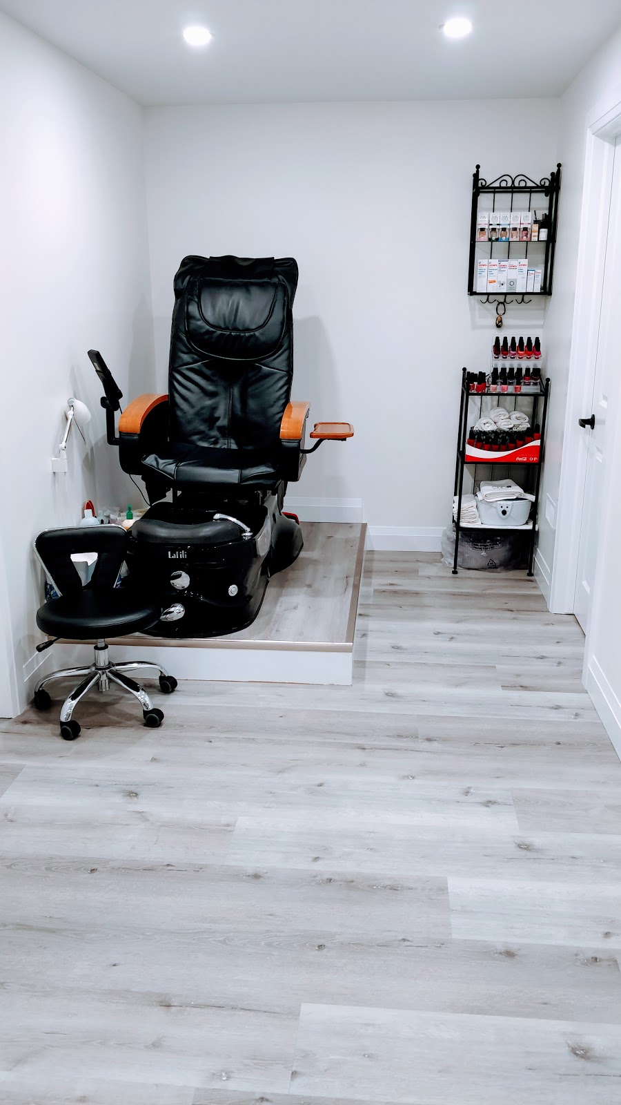 Beauty Master - Danielas Holistic Wellness Spa | 34 Eden Oak Trail, Kitchener, ON N2A 0G2, Canada | Phone: (519) 514-0181