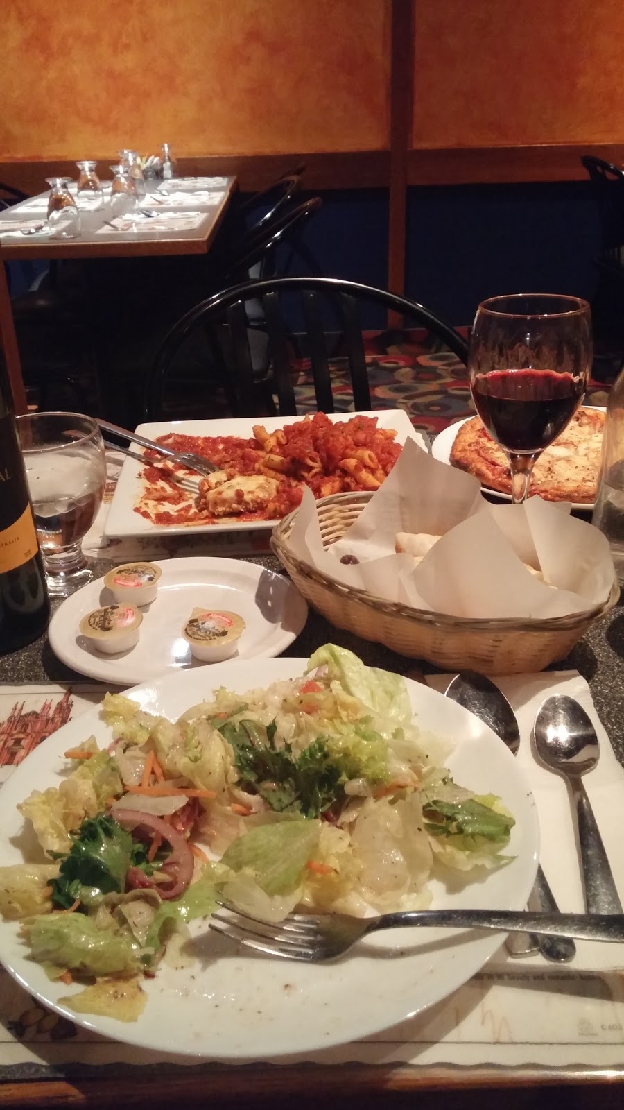Paradise Restaurant | 662 Leila Ave, Winnipeg, MB R2V 3N7, Canada | Phone: (204) 338-4659