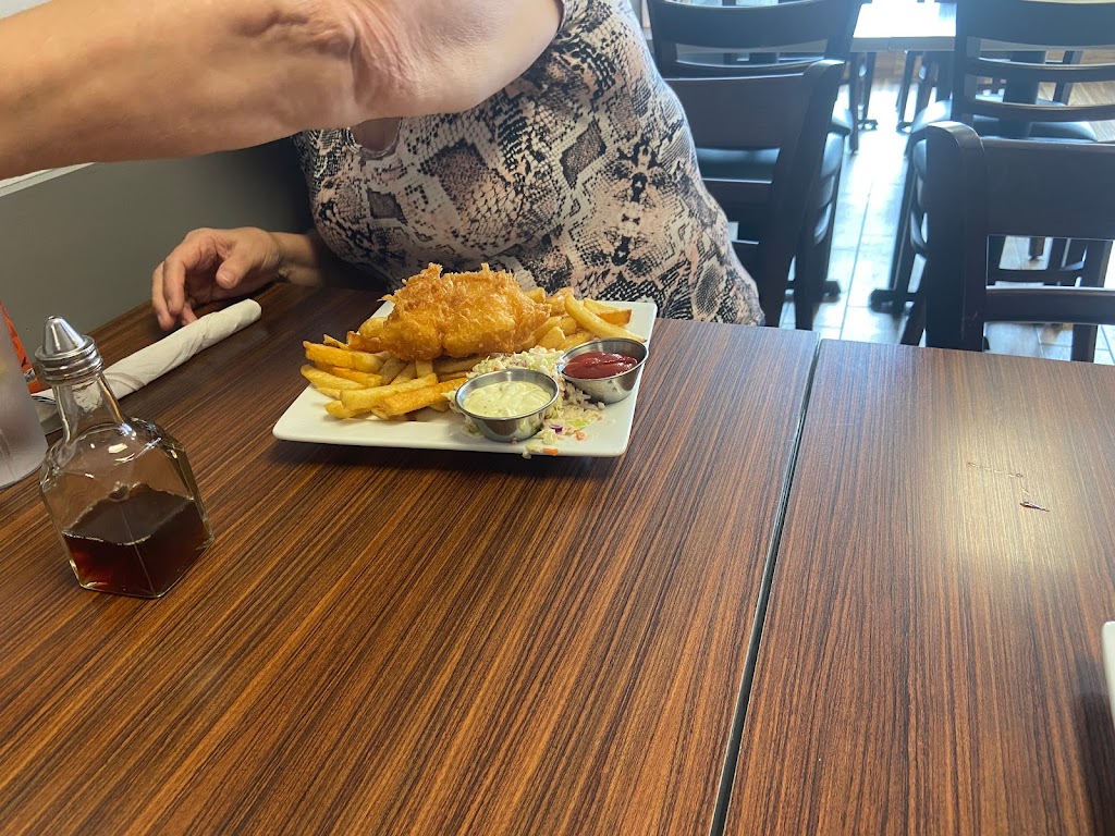 Chick to Sea Fish & Chips | 17455 BC-10, Surrey, BC V3S 2X6, Canada | Phone: (604) 575-2115