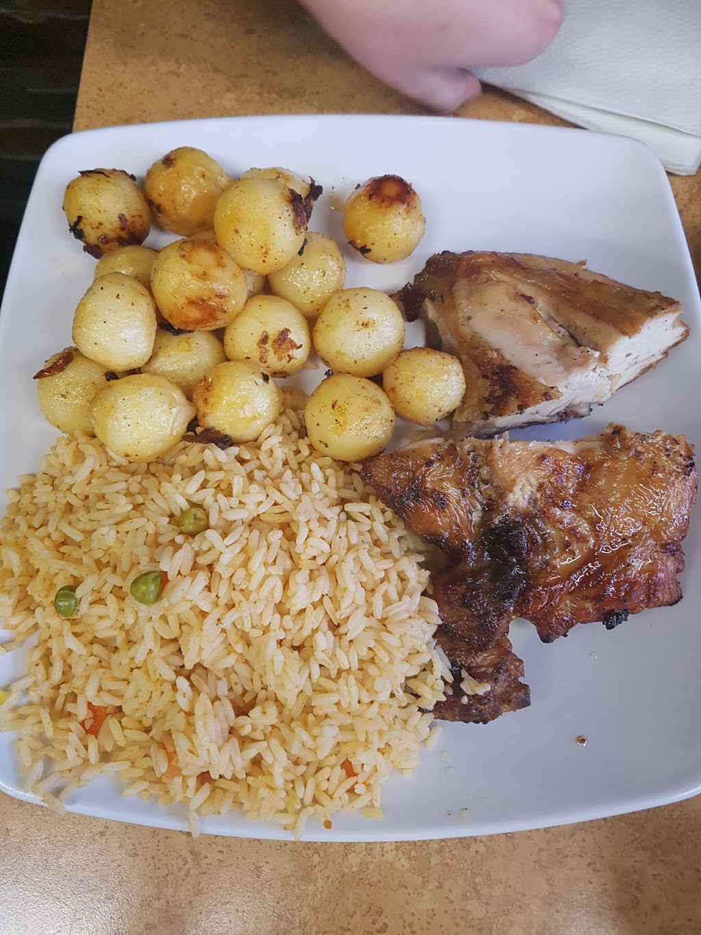 St Matthews BBQ Chicken | 527 Rogers Rd, York, ON M6M 1B4, Canada | Phone: (416) 658-4126